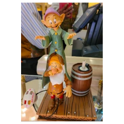 Figurine Nains Troisième Partie Disneyland Paris