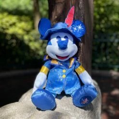 Peluche Mickey Main Attraction Juin Peter Pan